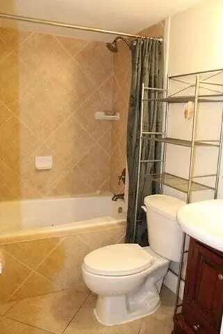 6436 CHASEWOOD DRIVE #B Jupiter, FL 33458