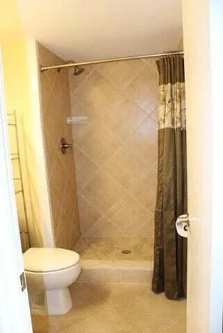 6436 CHASEWOOD DRIVE #B Jupiter, FL 33458