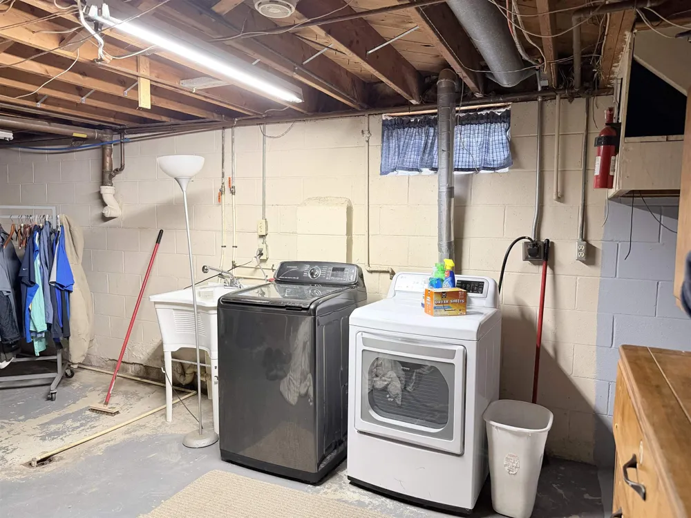2383 Miami Beach Drive Flint Charter Township, MI 48507