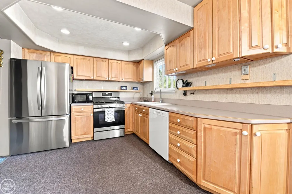 13457 Butler Drive Sterling Heights City, MI 48313