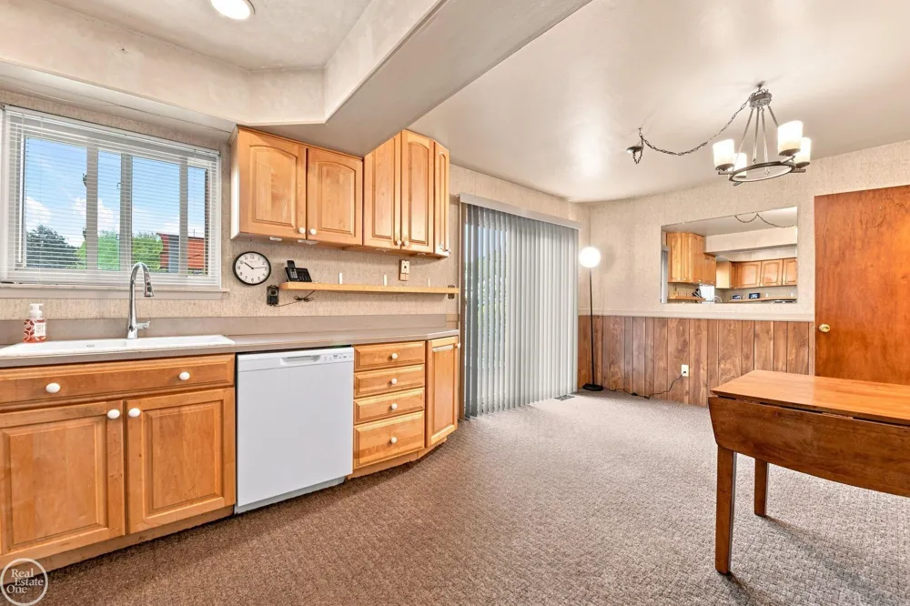 13457 Butler Drive Sterling Heights City, MI 48313