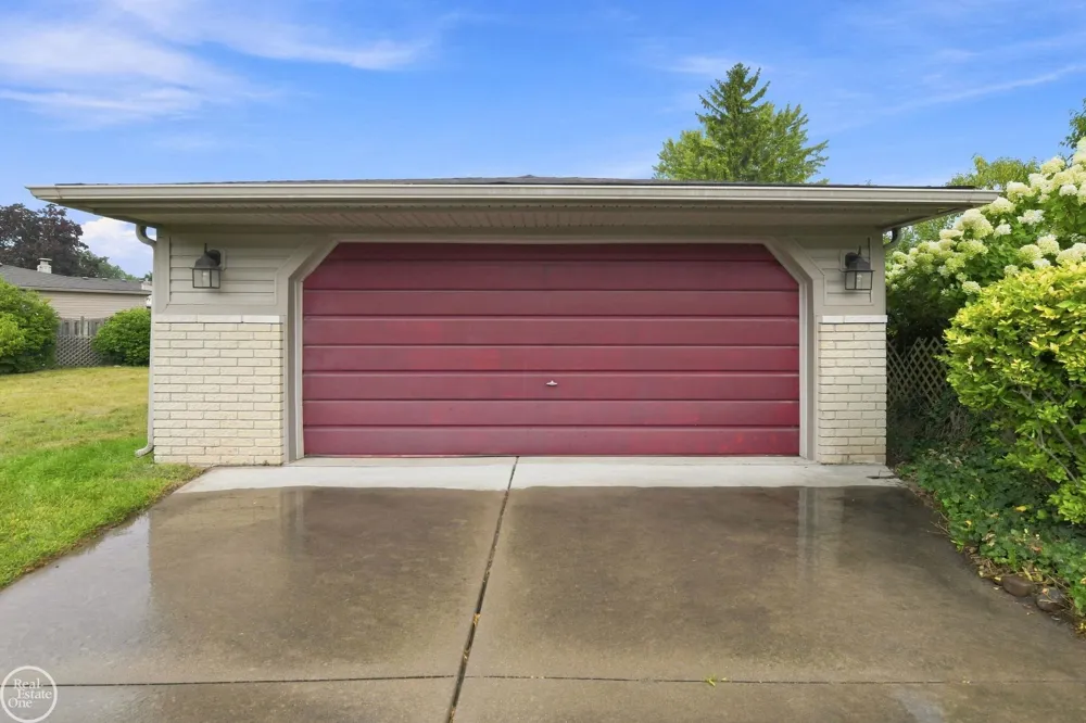13457 Butler Drive Sterling Heights City, MI 48313