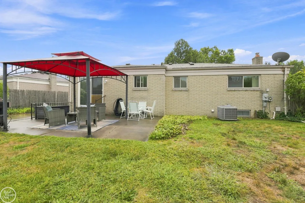 13457 Butler Drive Sterling Heights City, MI 48313