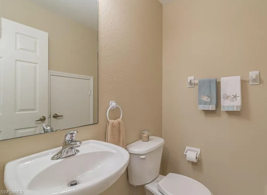 7820 Sandpine Court #2302 Naples, FL 34104