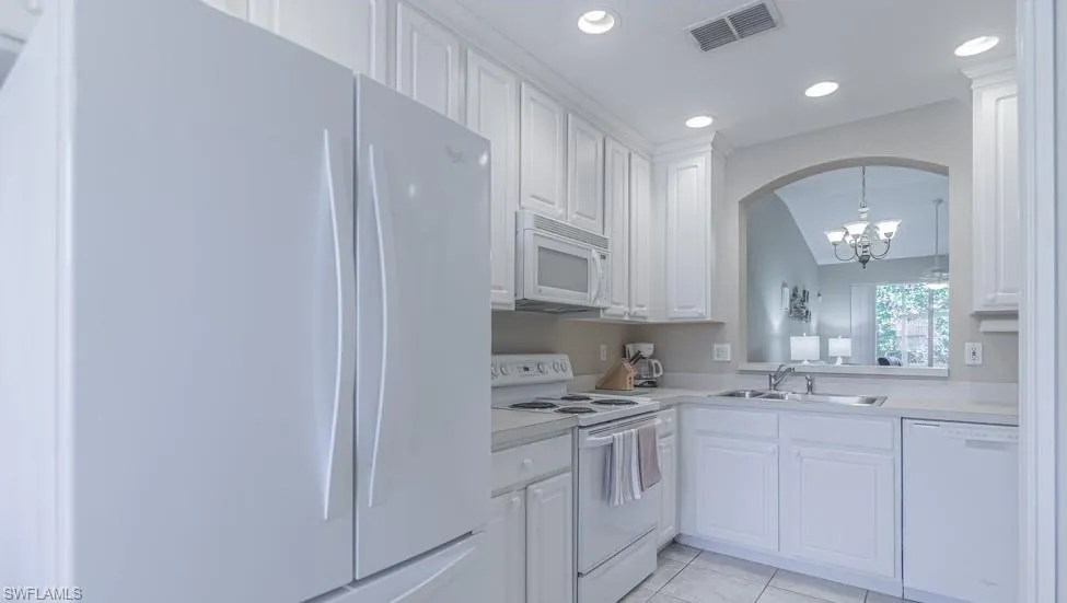 7820 Sandpine Court #2302 Naples, FL 34104