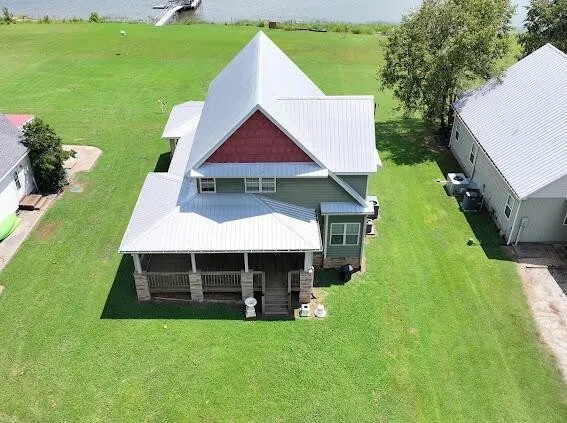 1192 Eva Harbor Rd Eva, TN 38333