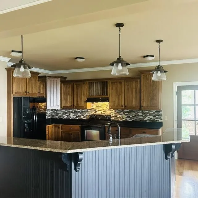 1192 Eva Harbor Rd Eva, TN 38333