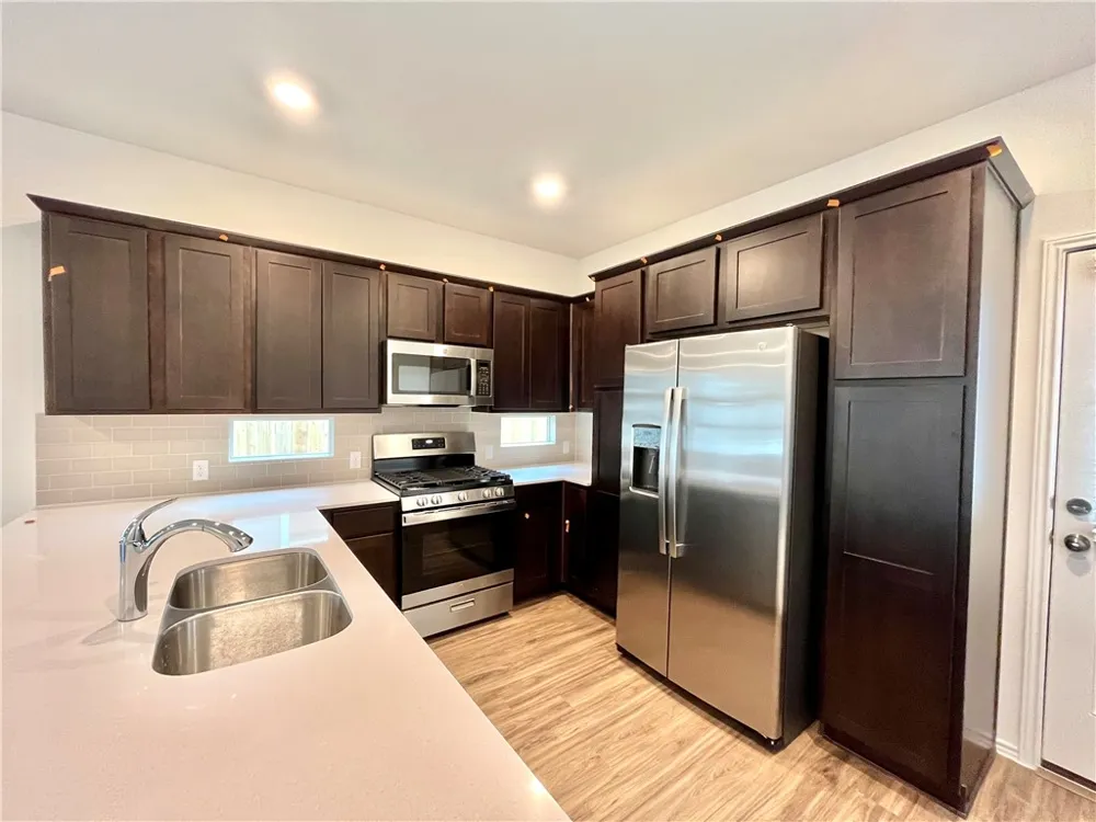 1340 Weatherford Lane Leander, TX 78641