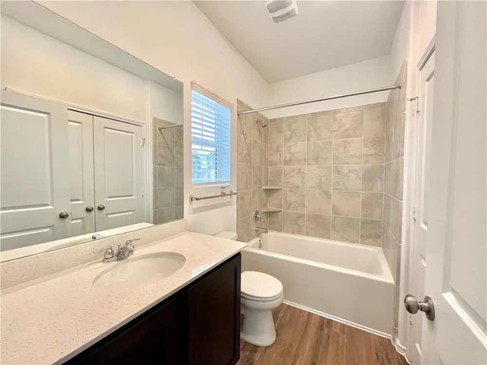 1340 Weatherford Lane Leander, TX 78641