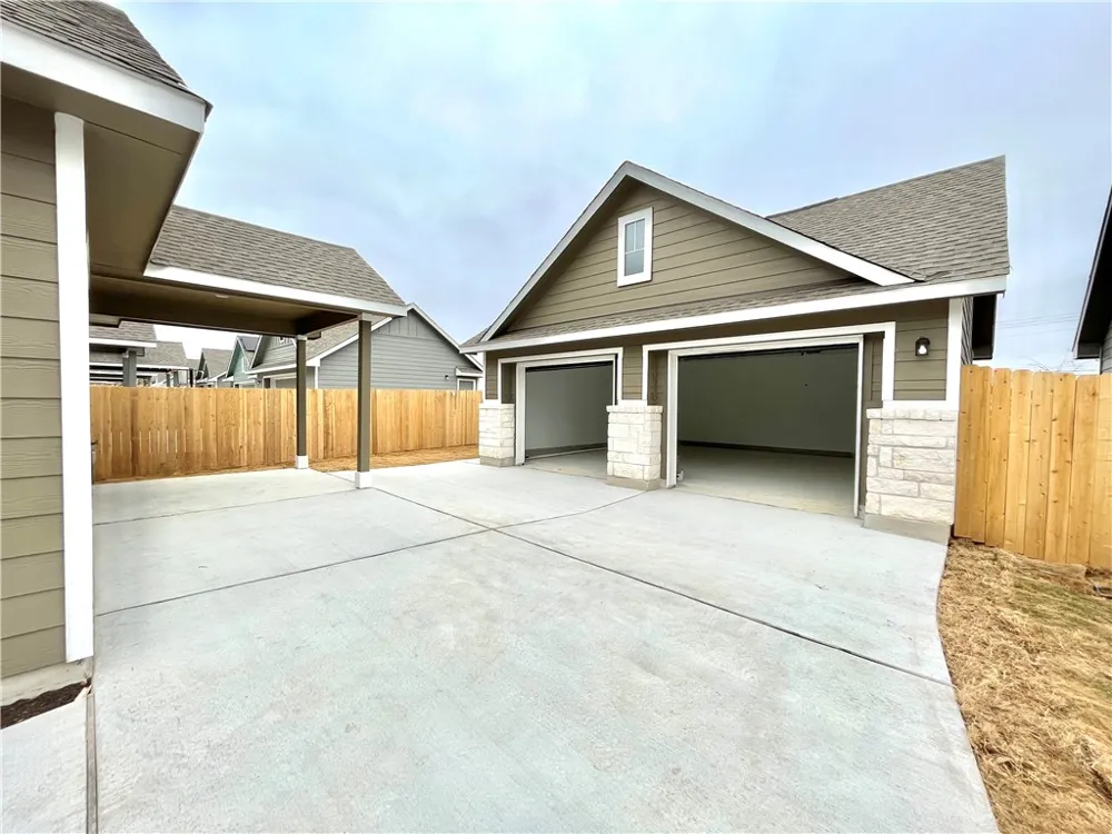 1340 Weatherford Lane Leander, TX 78641
