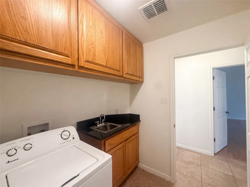 12 Birchwood Circle Wimberley, TX 78676