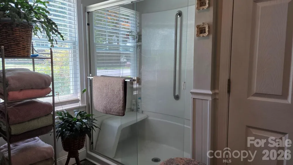 809 Alexander Street Lincolnton, NC 28092