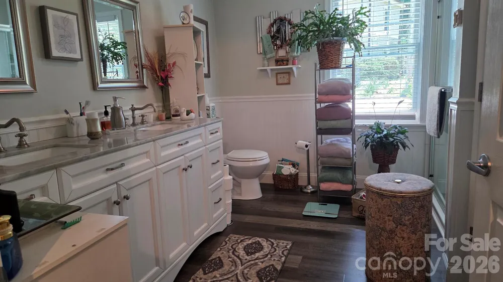 809 Alexander Street Lincolnton, NC 28092