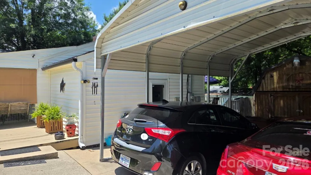 809 Alexander Street Lincolnton, NC 28092