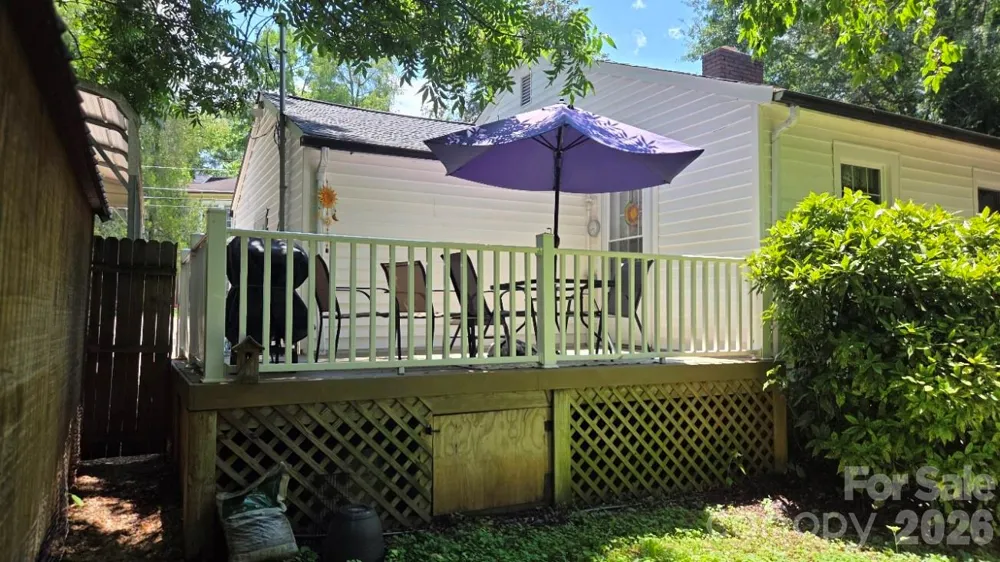 809 Alexander Street Lincolnton, NC 28092