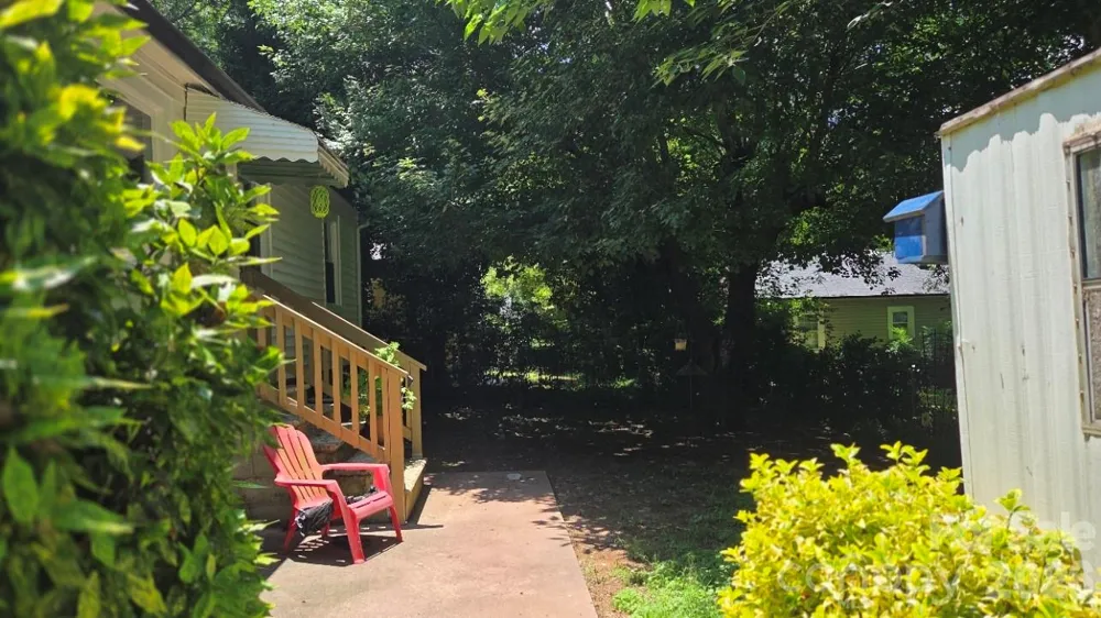 809 Alexander Street Lincolnton, NC 28092