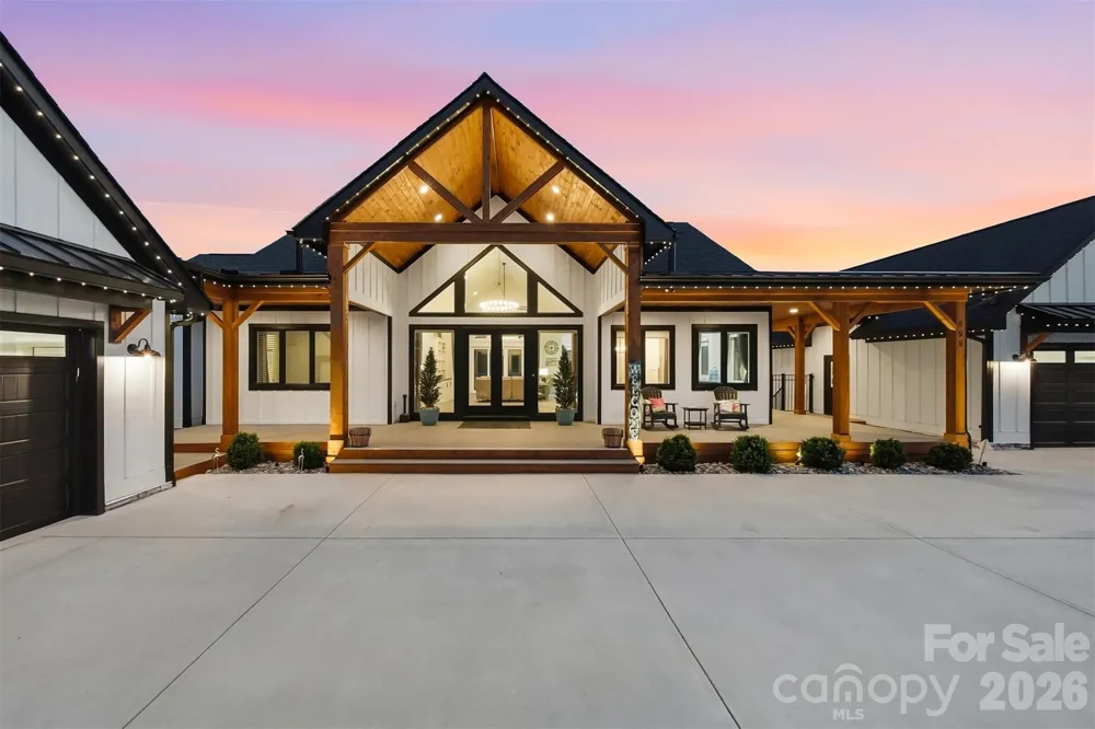 698 Sam Poole Lane Taylorsville, NC 28681