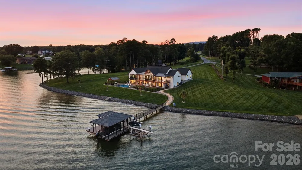 698 Sam Poole Lane Taylorsville, NC 28681