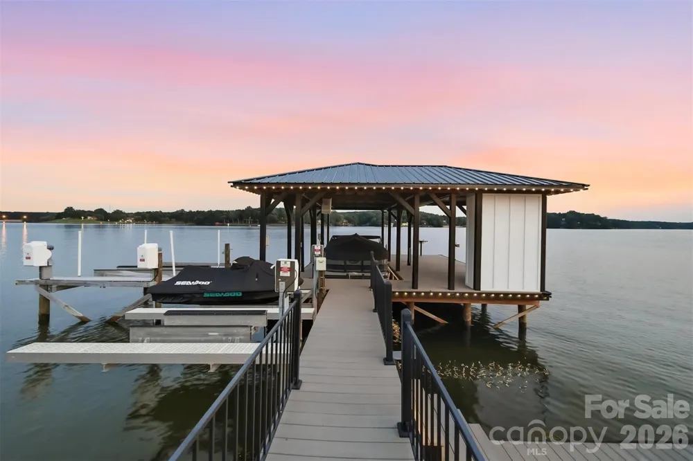 698 Sam Poole Lane Taylorsville, NC 28681