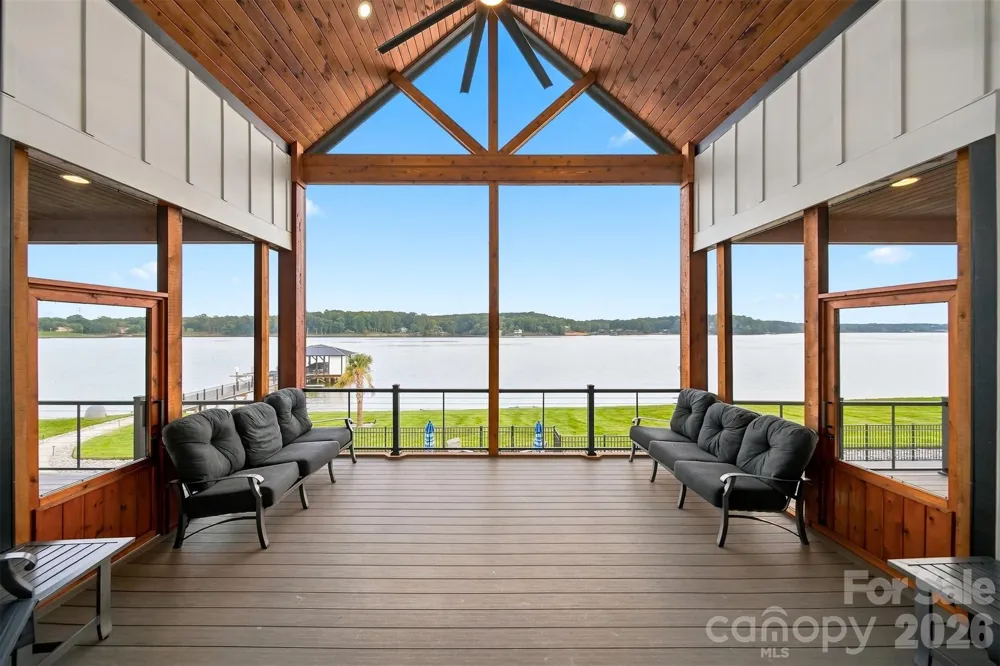 698 Sam Poole Lane Taylorsville, NC 28681
