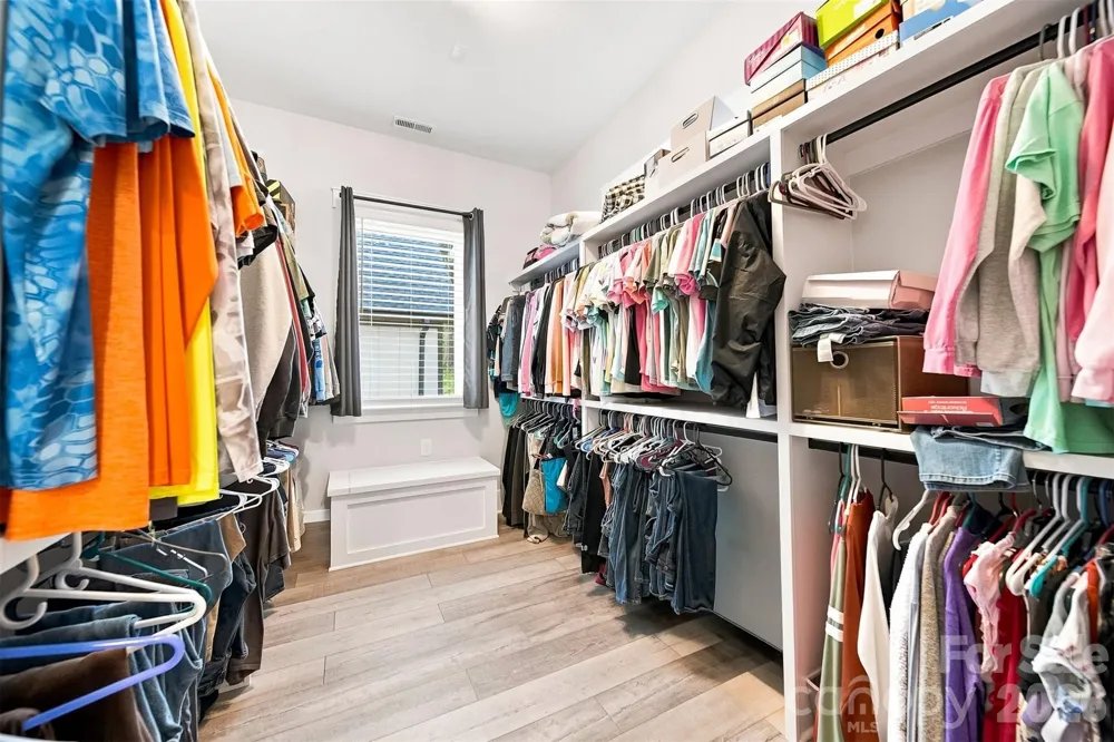 698 Sam Poole Lane Taylorsville, NC 28681
