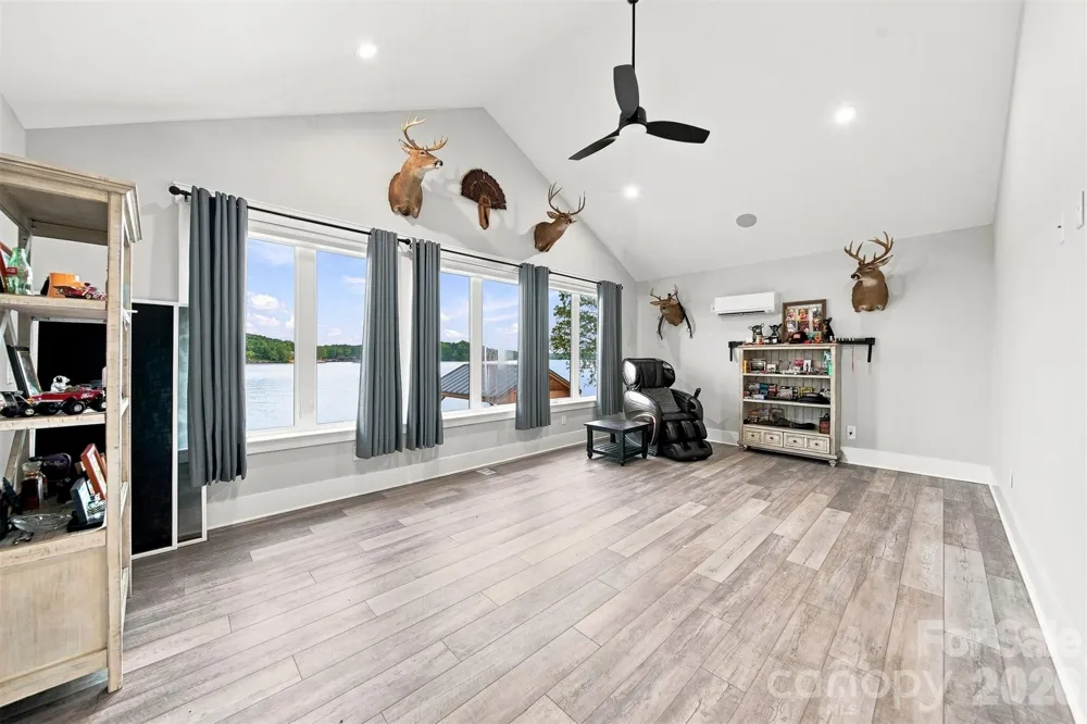 698 Sam Poole Lane Taylorsville, NC 28681