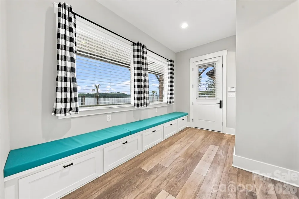 698 Sam Poole Lane Taylorsville, NC 28681