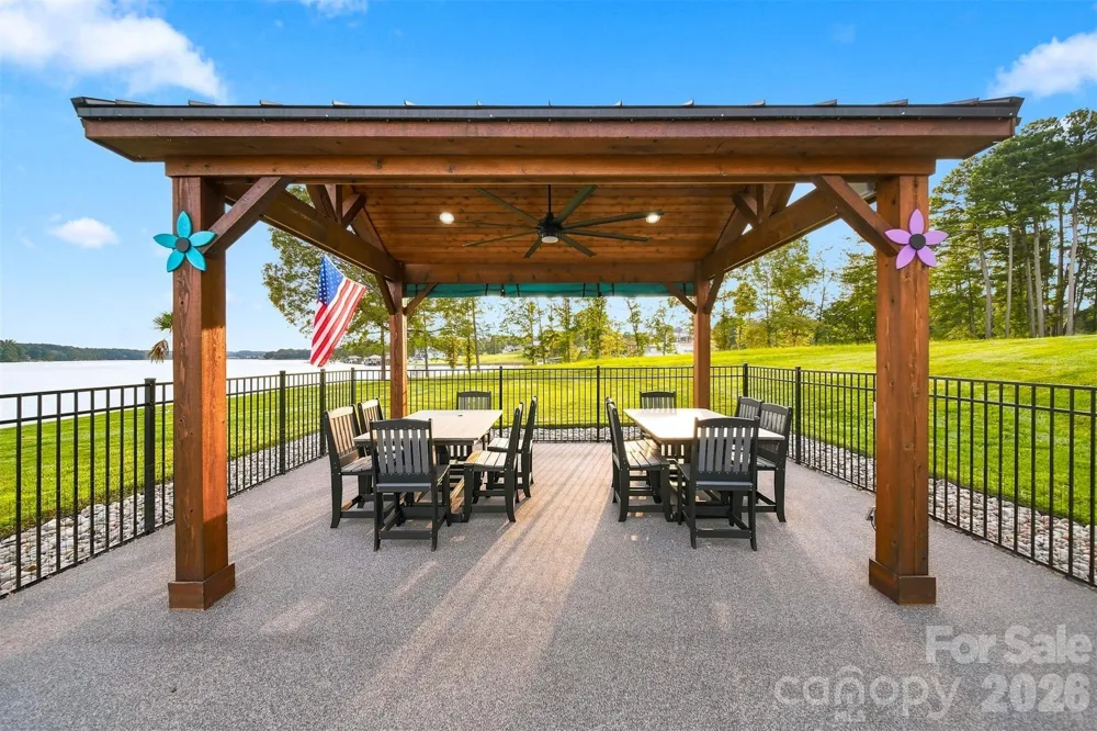 698 Sam Poole Lane Taylorsville, NC 28681