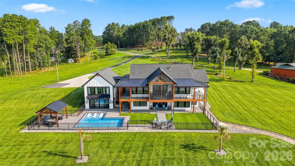 698 Sam Poole Lane Taylorsville, NC 28681