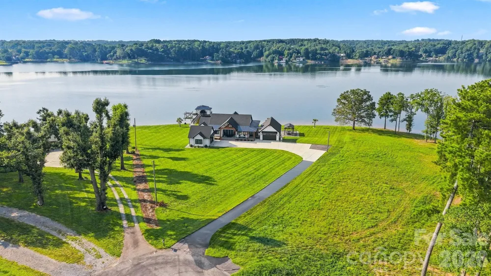 698 Sam Poole Lane Taylorsville, NC 28681