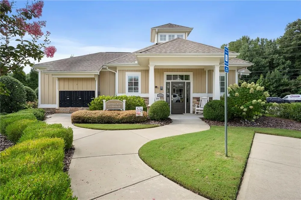119 Clover Way Woodstock, GA 30188