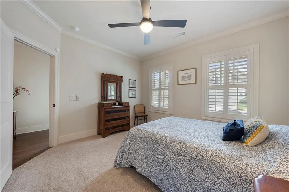 119 Clover Way Woodstock, GA 30188