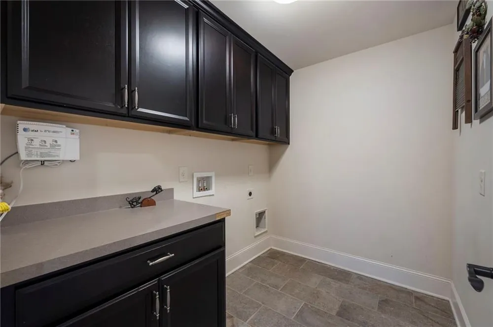 119 Clover Way Woodstock, GA 30188