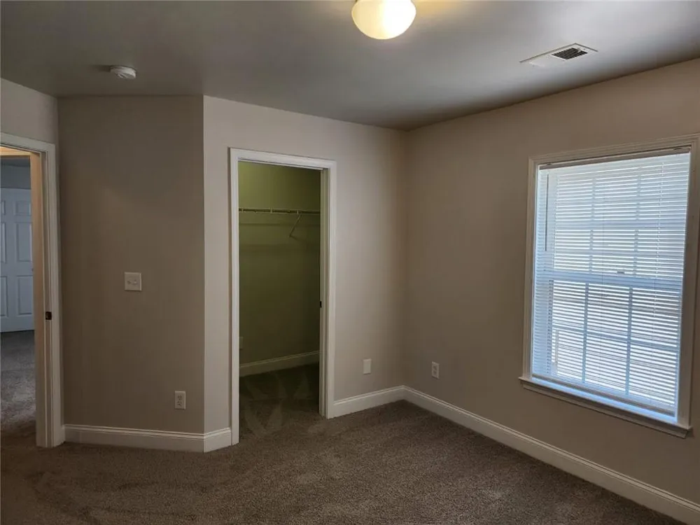 465 Roland Manor Drive Dacula, GA 30019