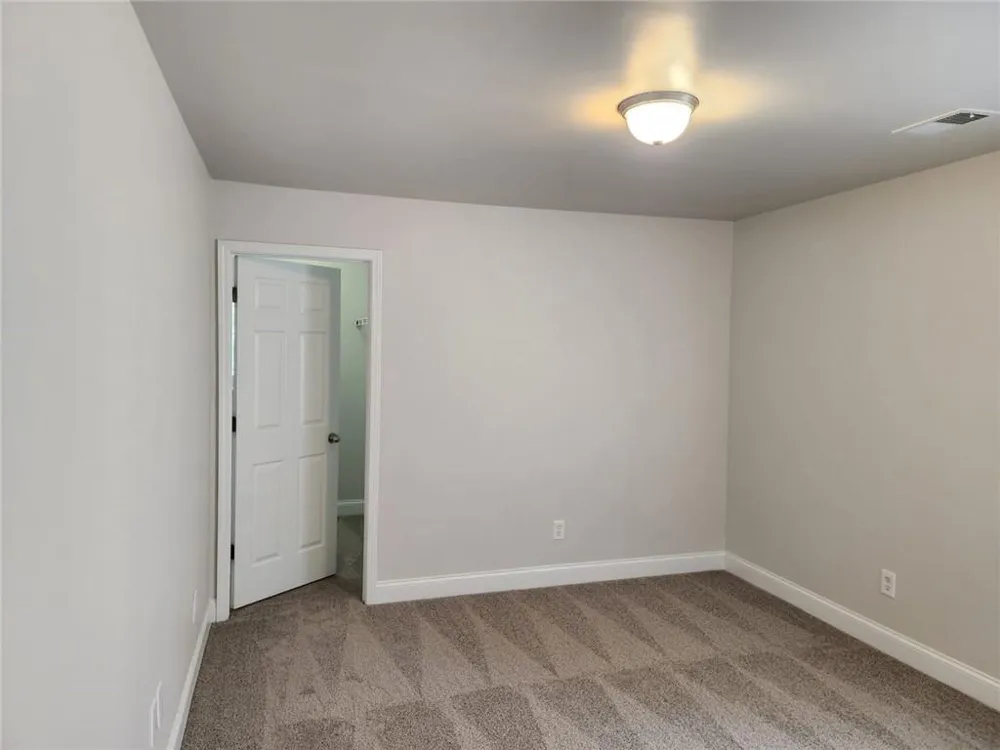 465 Roland Manor Drive Dacula, GA 30019