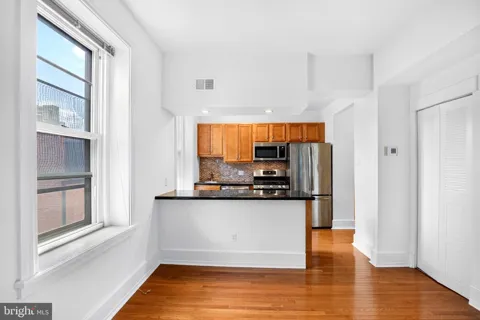 334 S 12TH STREET #3F