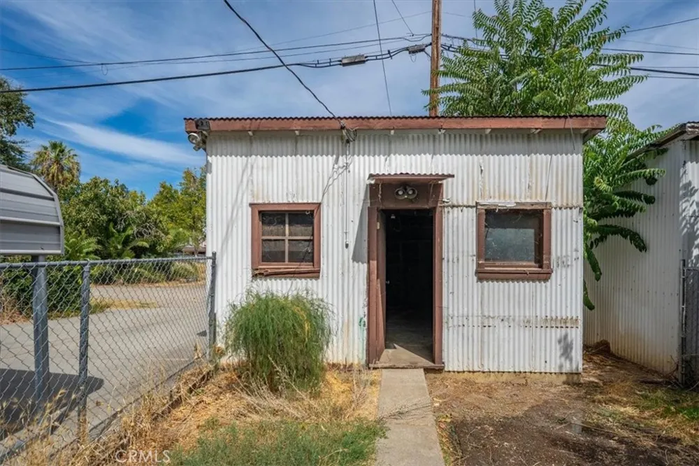 524 Madison Street Red Bluff, CA 96080