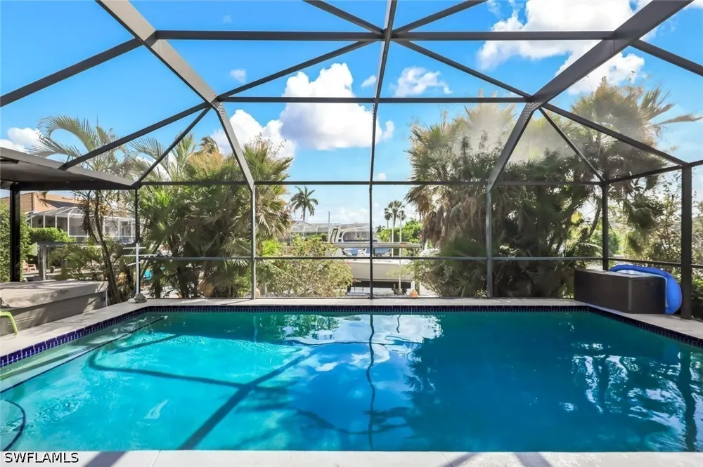 Willow Court Marco Island, FL 34145