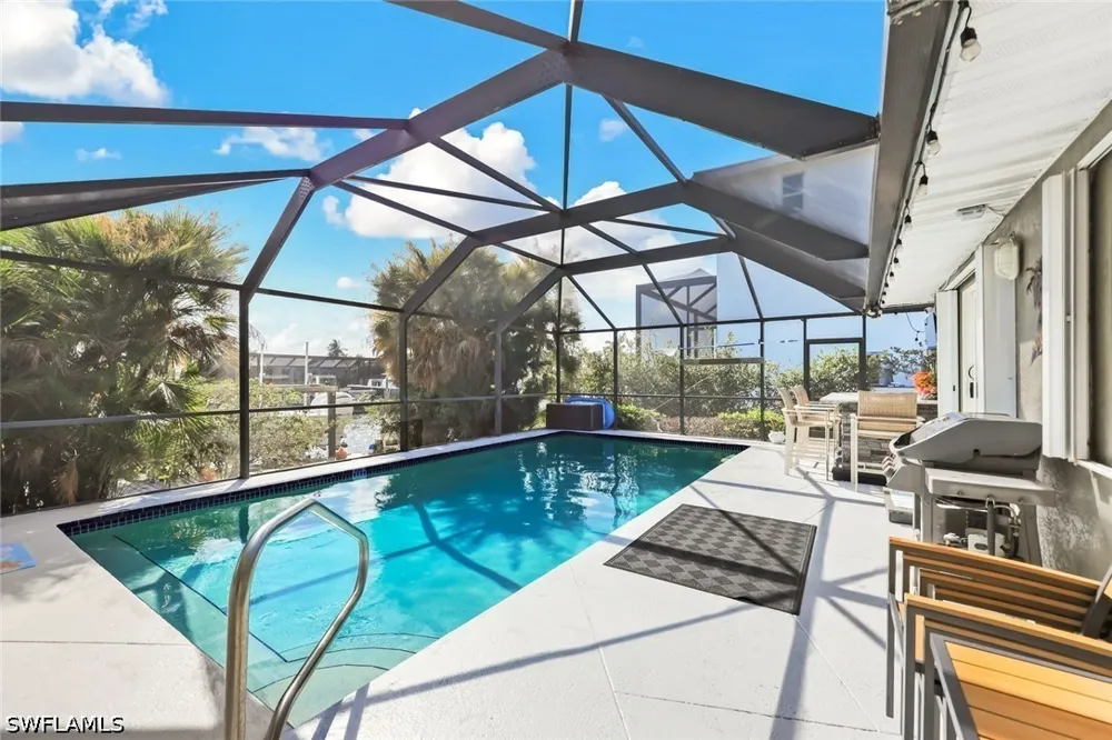 Willow Court Marco Island, FL 34145