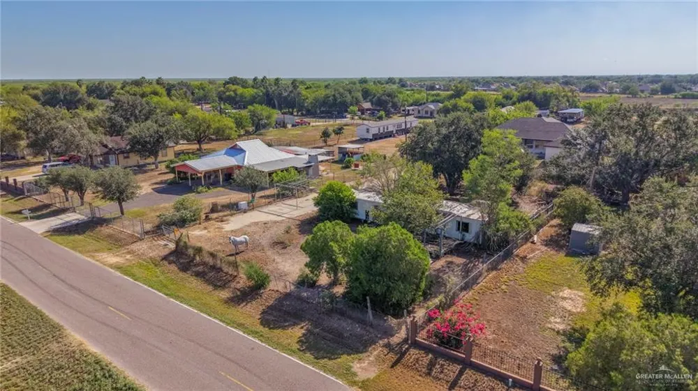 8606 Doolittle Road Edinburg, TX 78542