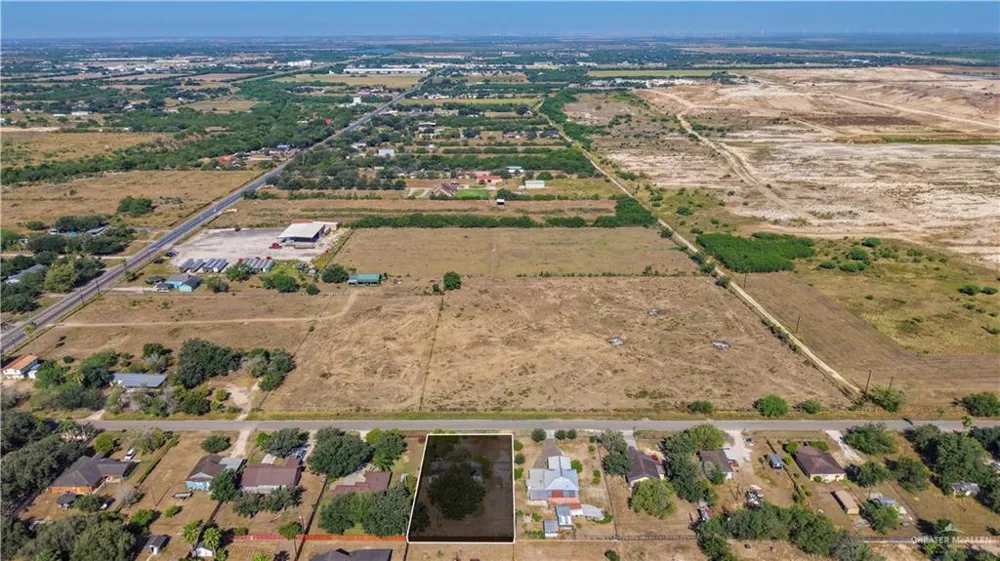 8606 Doolittle Road Edinburg, TX 78542