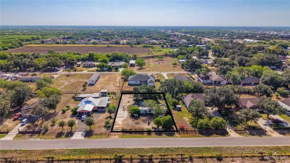 8606 Doolittle Road Edinburg, TX 78542