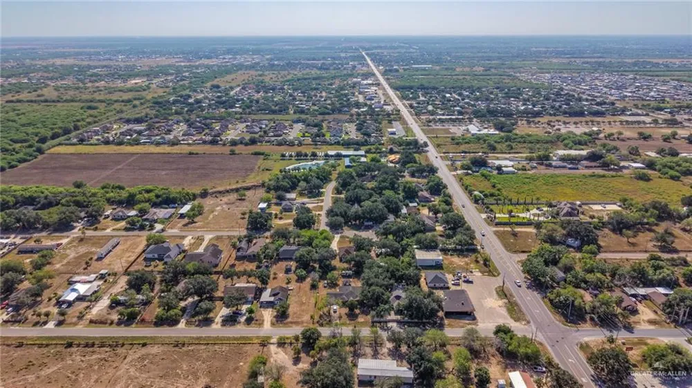 8606 Doolittle Road Edinburg, TX 78542