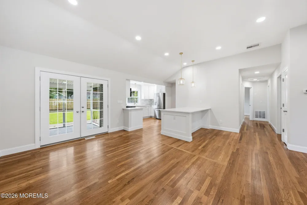 312 Edgemoor Road Belford, NJ 07718