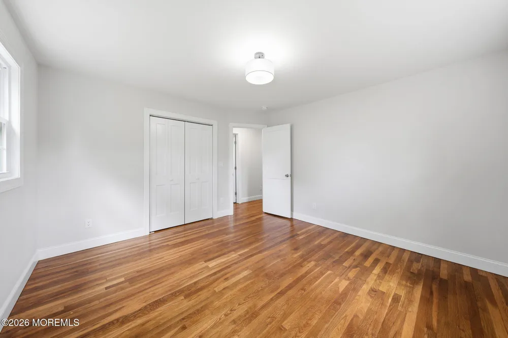 312 Edgemoor Road Belford, NJ 07718