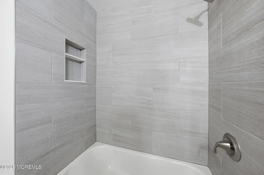 312 Edgemoor Road Belford, NJ 07718