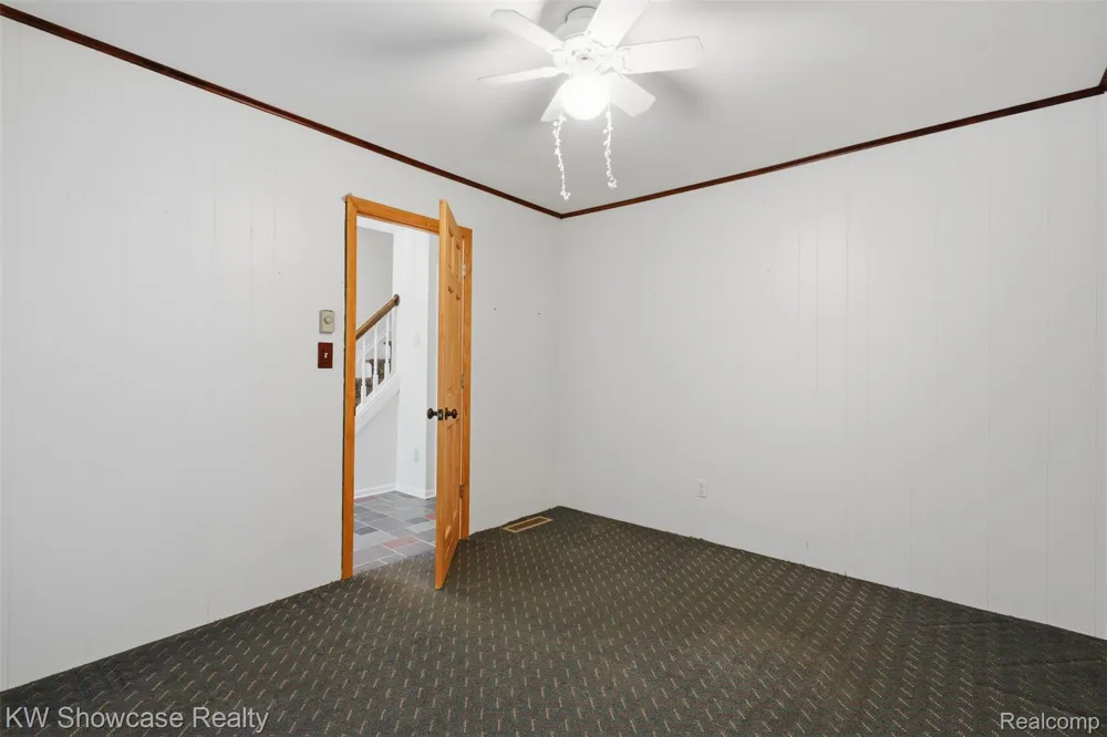 7125 Ridgewood Road Springfield Charter Township, MI 48346