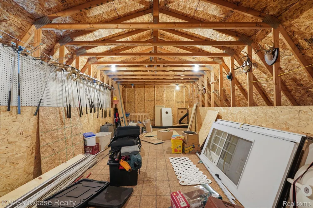 7125 Ridgewood Road Springfield Charter Township, MI 48346