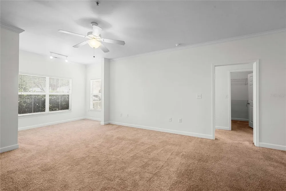 18525 BRIDLE CLUB DRIVE #18525 Tampa, FL 33647