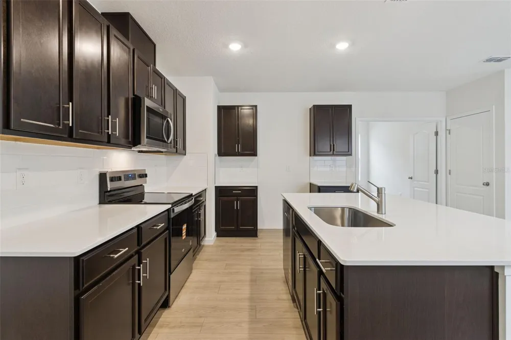 1347 GRAND FLORA LANE Sanford, FL 32773